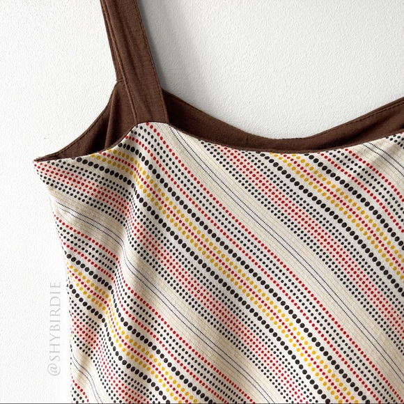 Retro Camisole Top in Zig Zag Dot Print - Picture 4 of 14